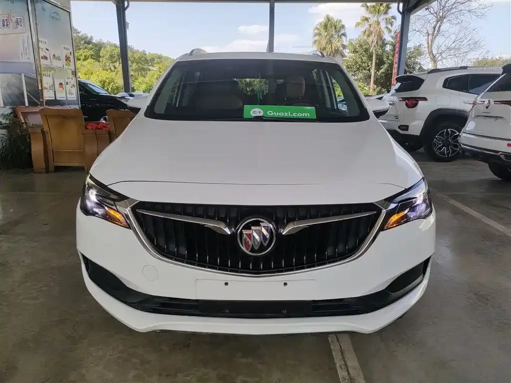 Buick GL6 2023 из CN, фото 10