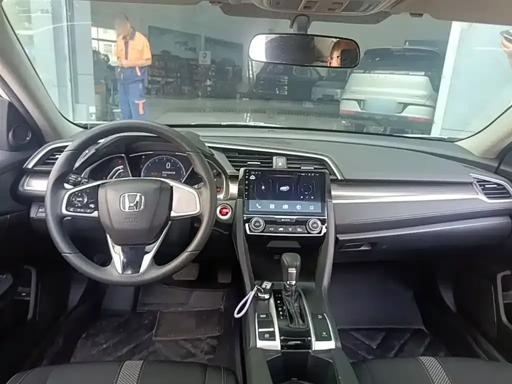 Honda Civic — фото 7