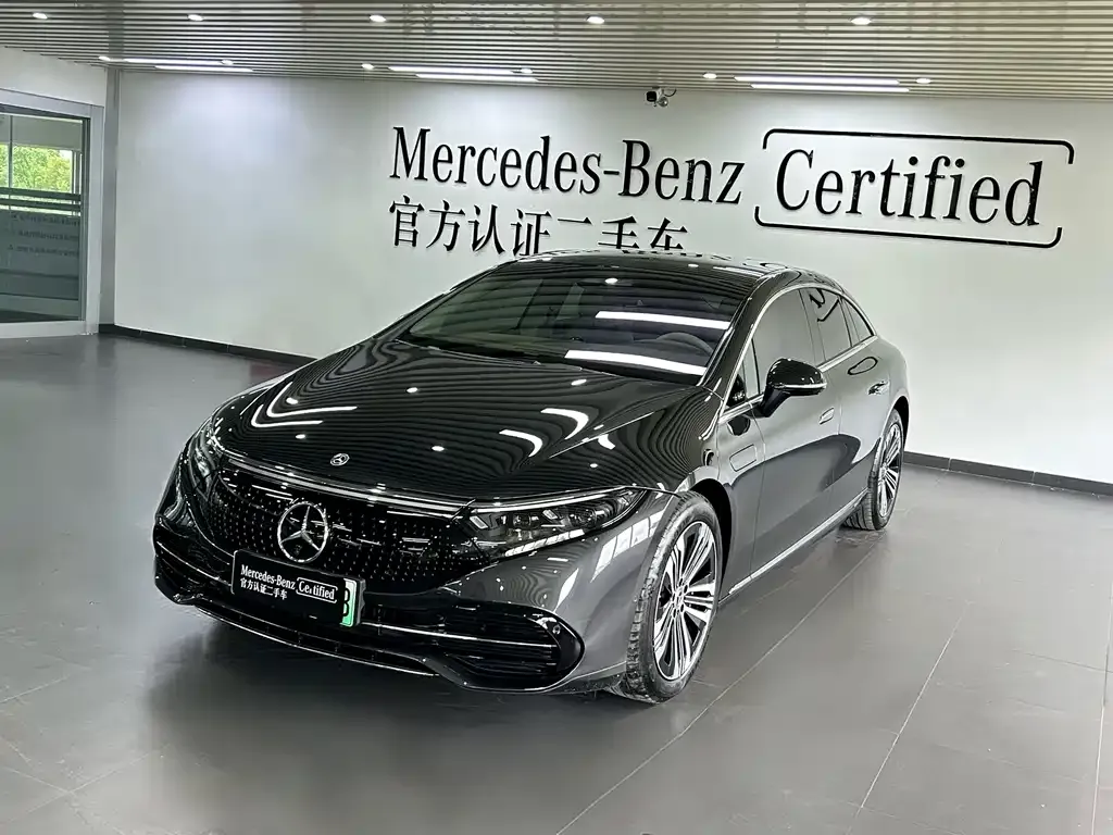 Mercedes-Benz EQS — фото 1