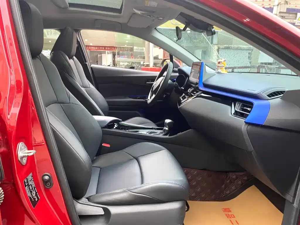 Toyota C-HR 2022 из CN, фото 4
