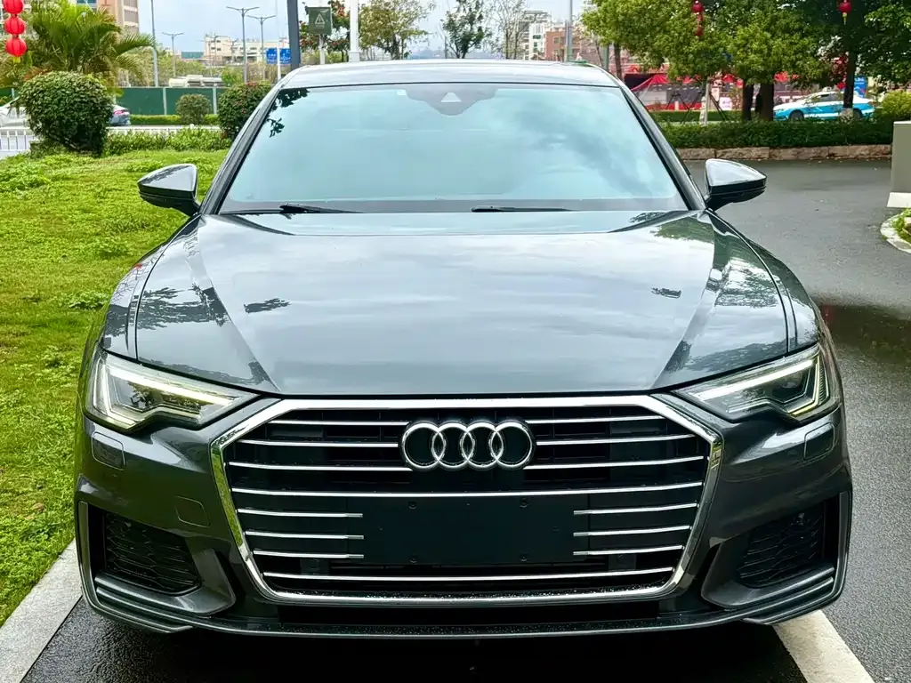 Audi A6L — фото 10