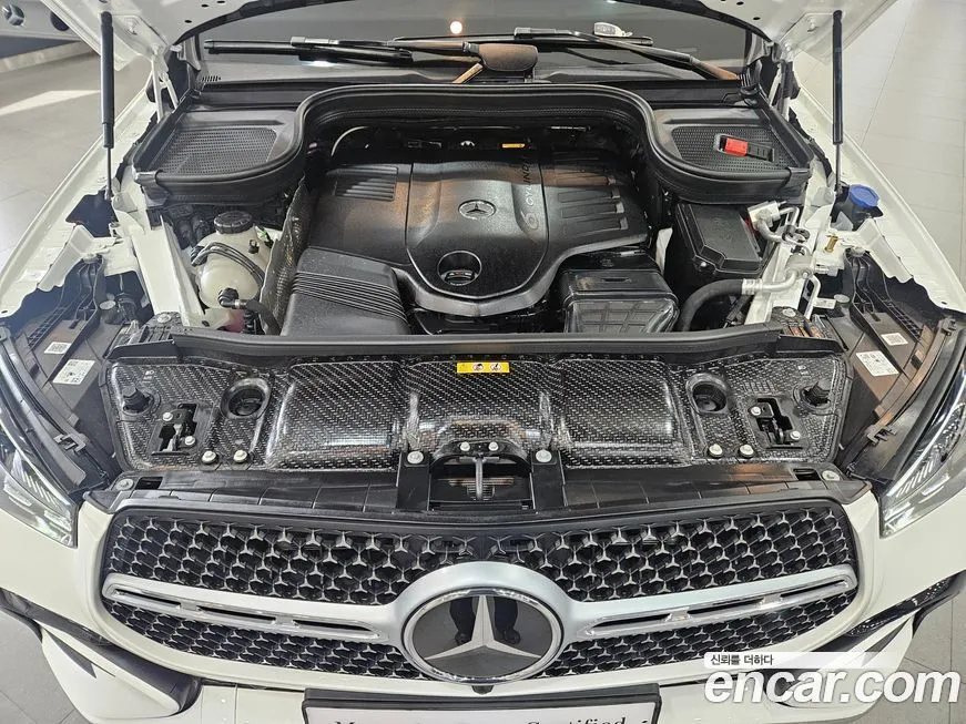 Mercedes-Benz GLE-Class — фото 10