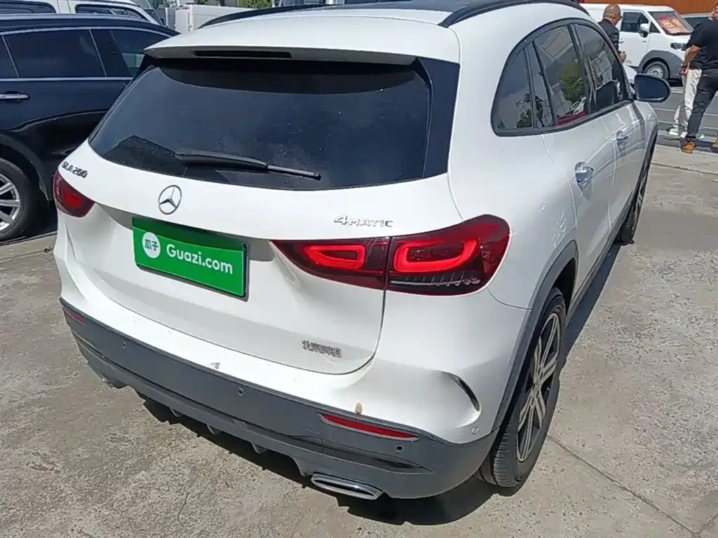 Mercedes-Benz GLA — фото 5