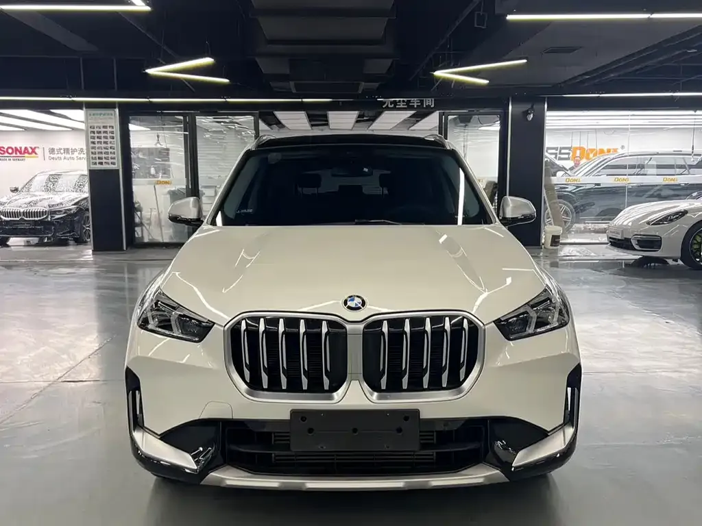 BMW X1 — фото 3