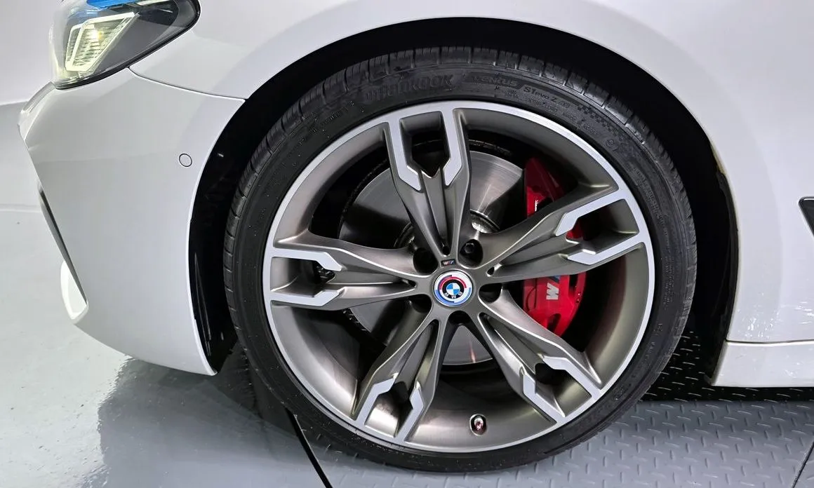 BMW 5-Series 2023 из KR, фото 5