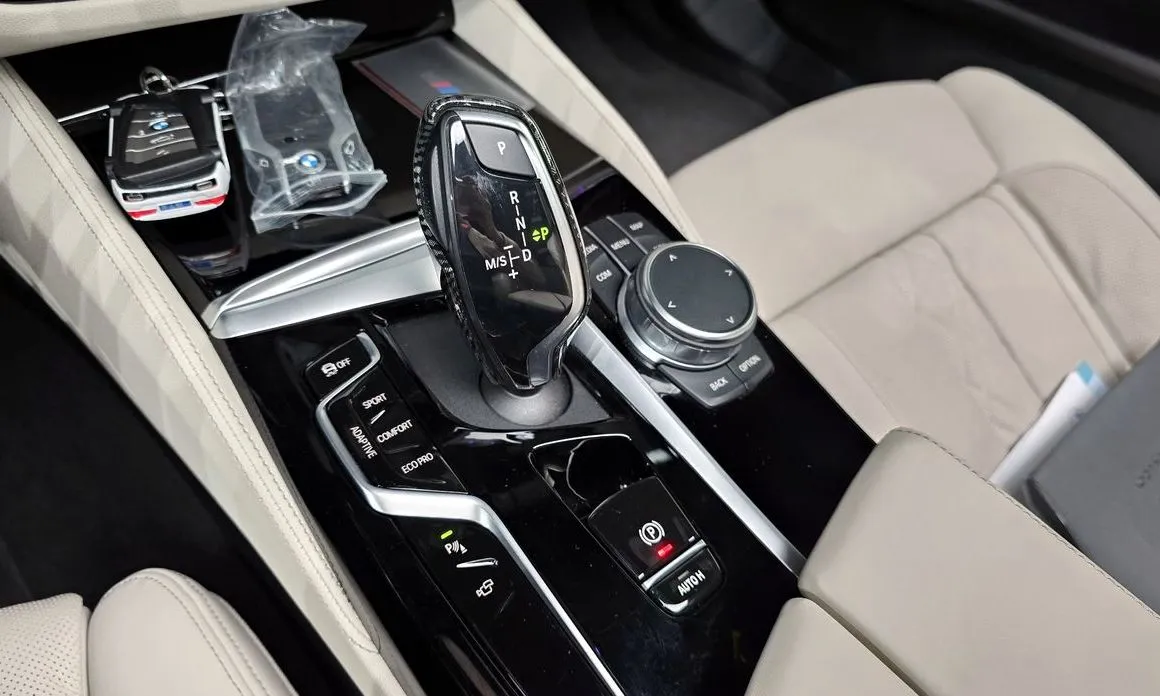 BMW 5-Series 2023 из KR, фото 6