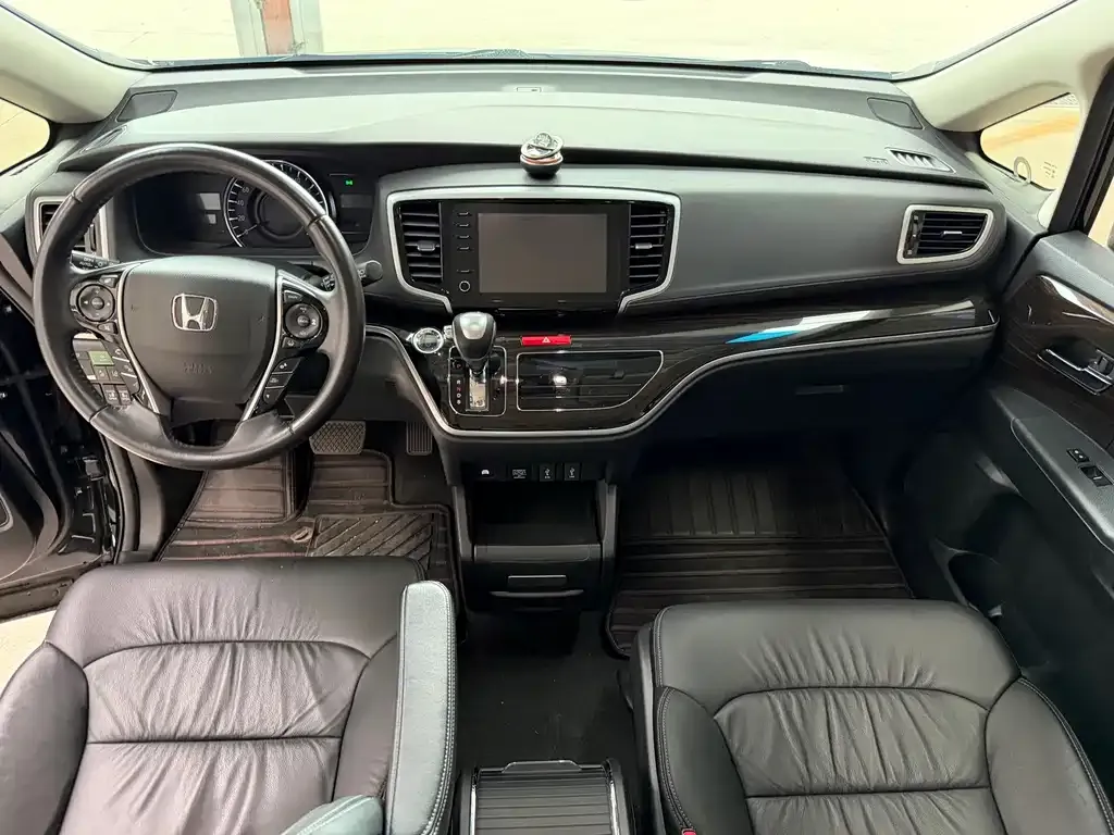 Honda Odyssey 2021 из CN, фото 2