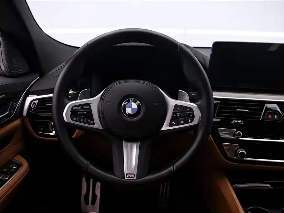 BMW 6 Series GT — фото 10