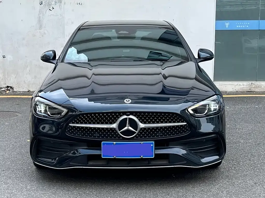 Mercedes-Benz C-Class — фото 10