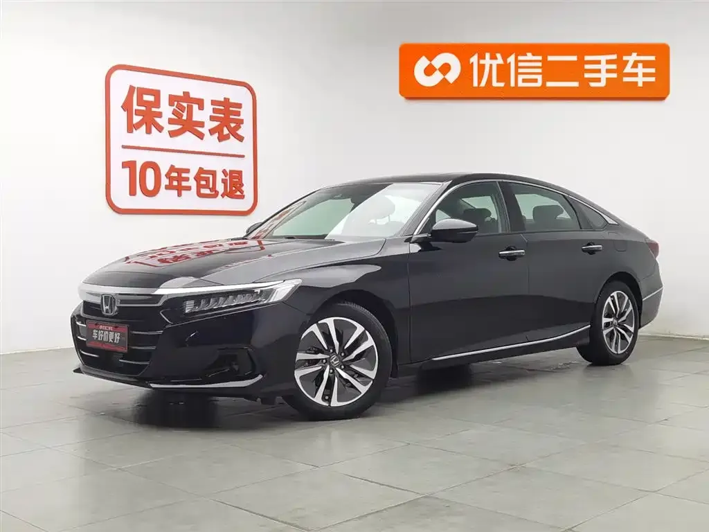 Honda Accord — фото 1