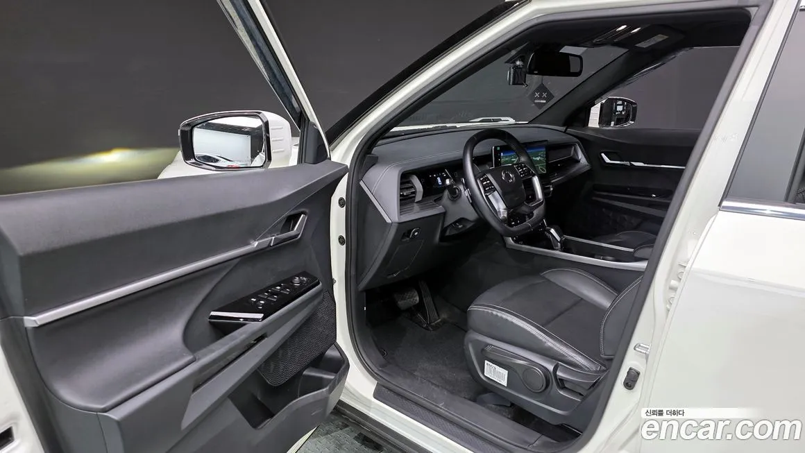 KG Mobility (Ssangyong) Torres — фото 10