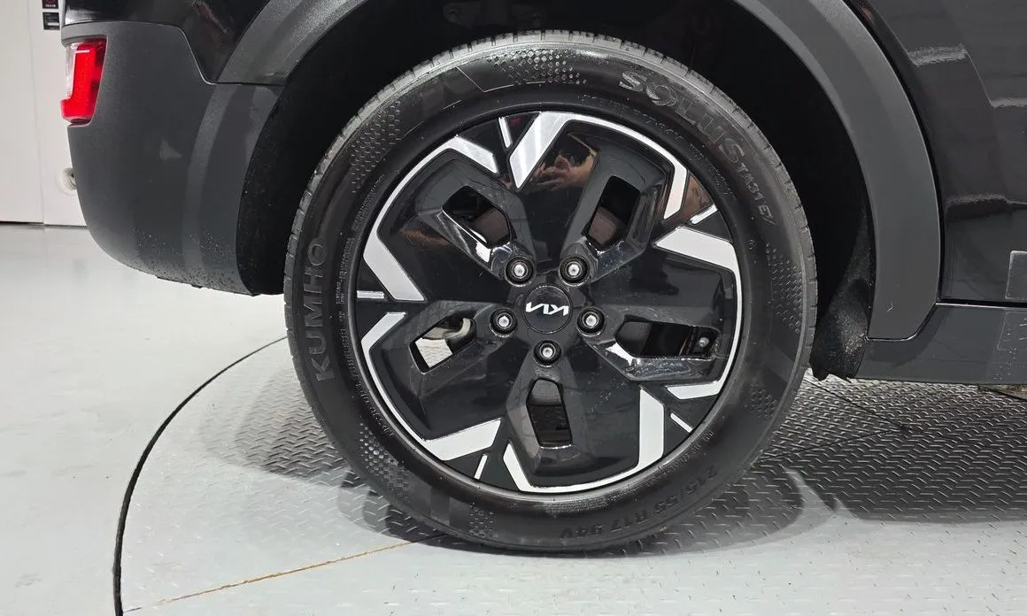 Kia Niro — фото 9