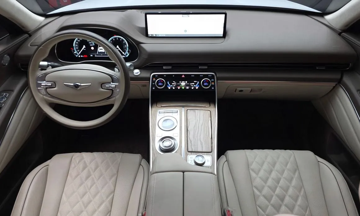 Genesis GV80 — фото 7