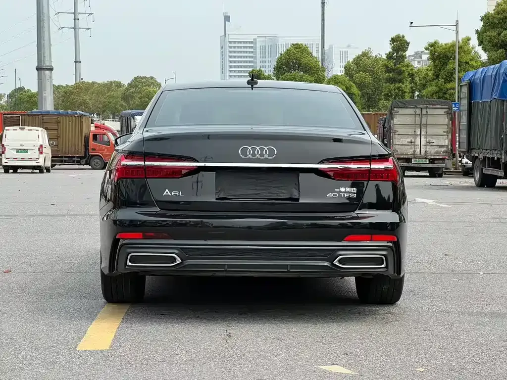 Audi A6L — фото 6