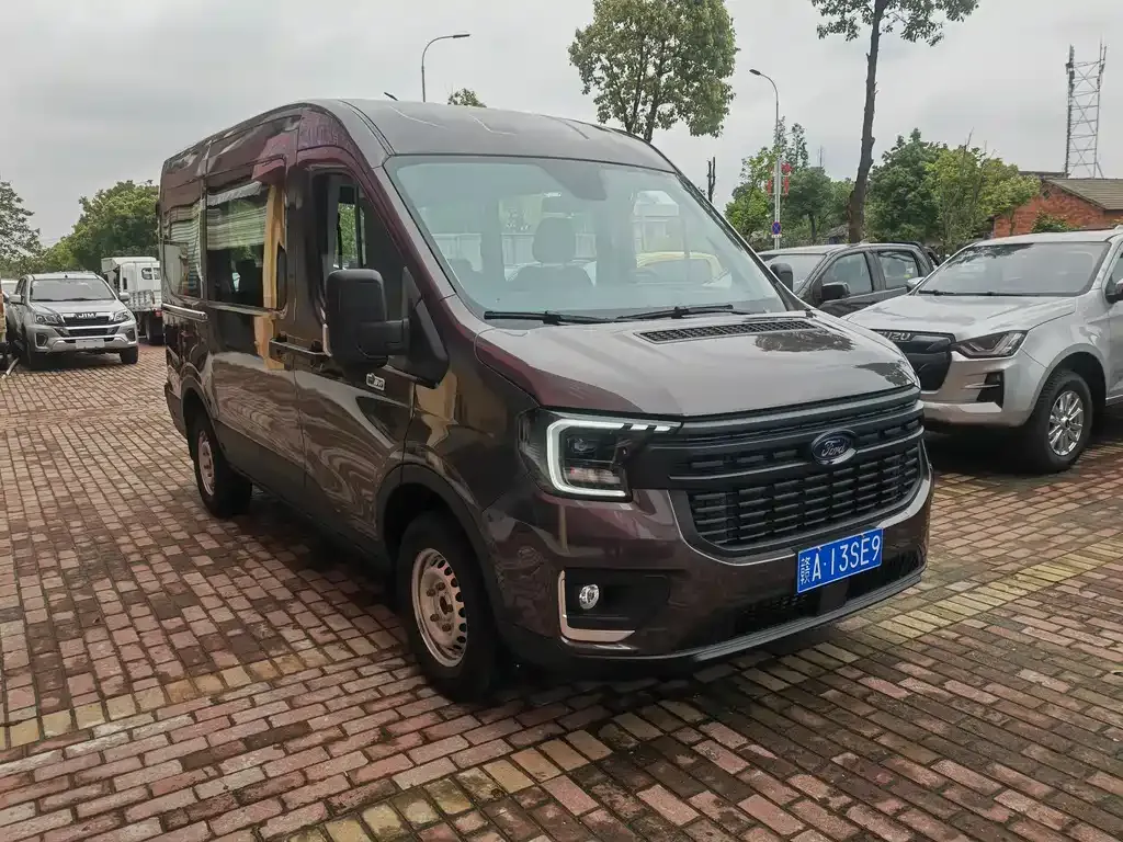 Ford Transit T8 2025 из CN, фото 5