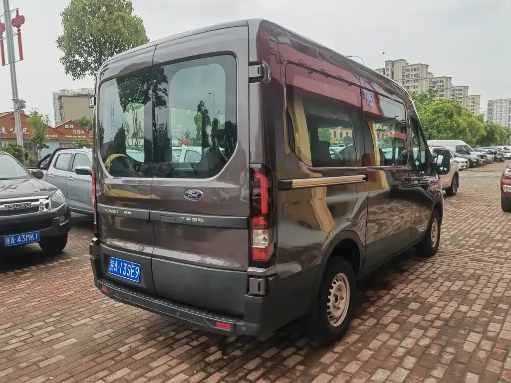 Ford Transit T8 2025 из CN, фото 3