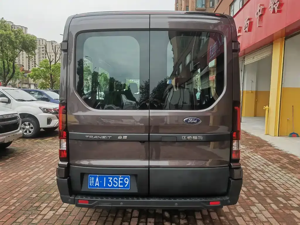 Ford Transit T8 2025 из CN, фото 6