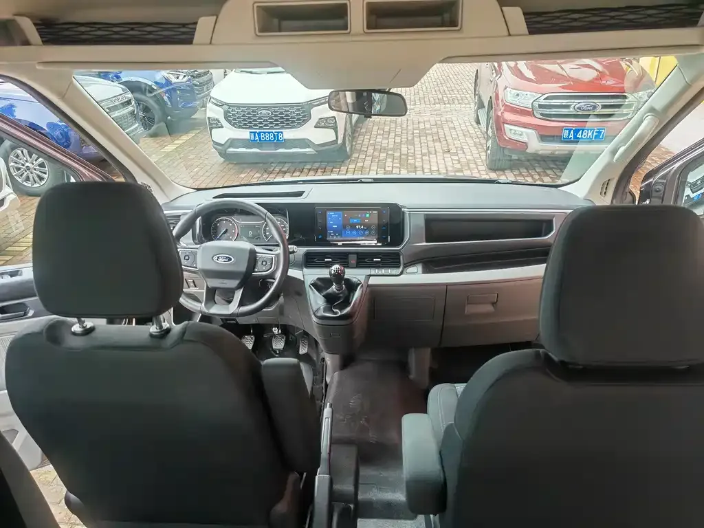Ford Transit T8 2025 из CN, фото 9