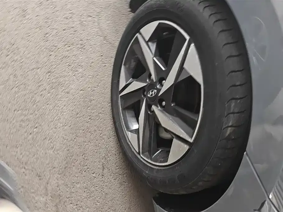 Hyundai Elantra 2022 из CN, фото 10