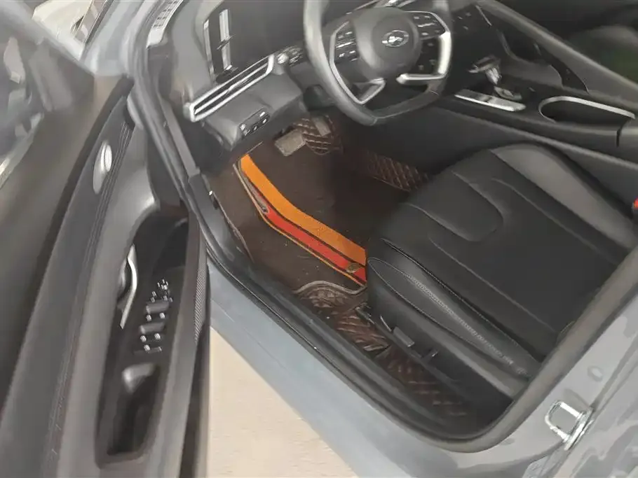 Hyundai Elantra 2022 из CN, фото 2
