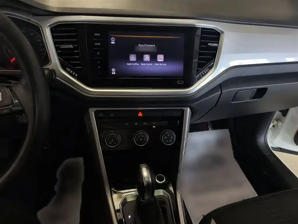 Volkswagen T-Roc 2021 из CN, фото 5