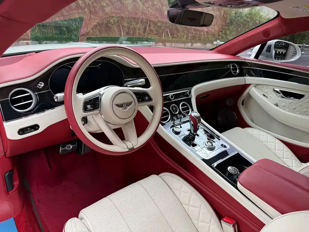 Bentley Continental — фото 7