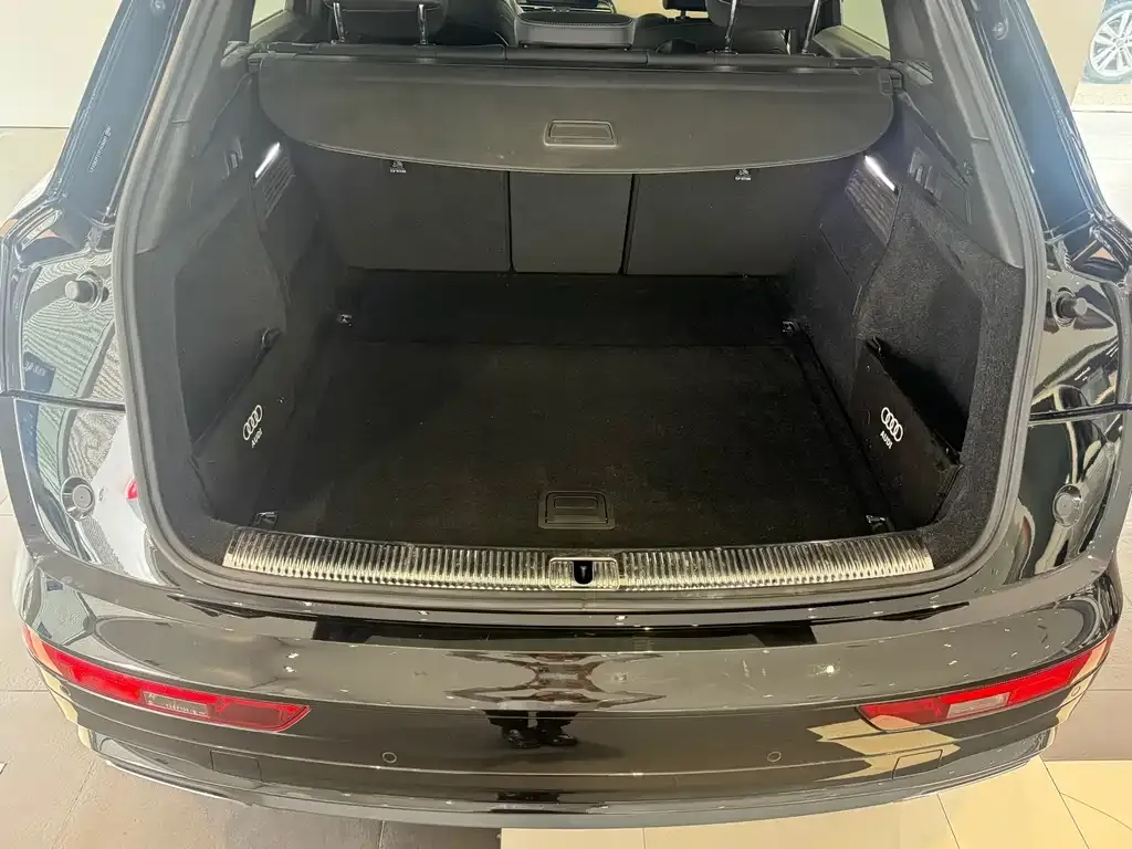 Audi Q5L 2024 из CN, фото 7
