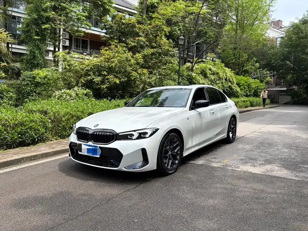 BMW 3 Series — фото 1