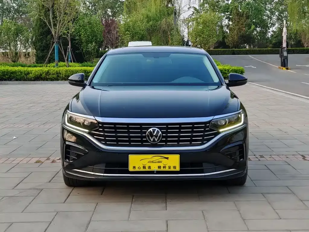 Volkswagen Passat — фото 6