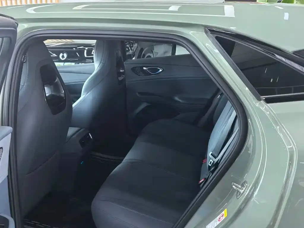 BYD Seal 06GT — фото 6