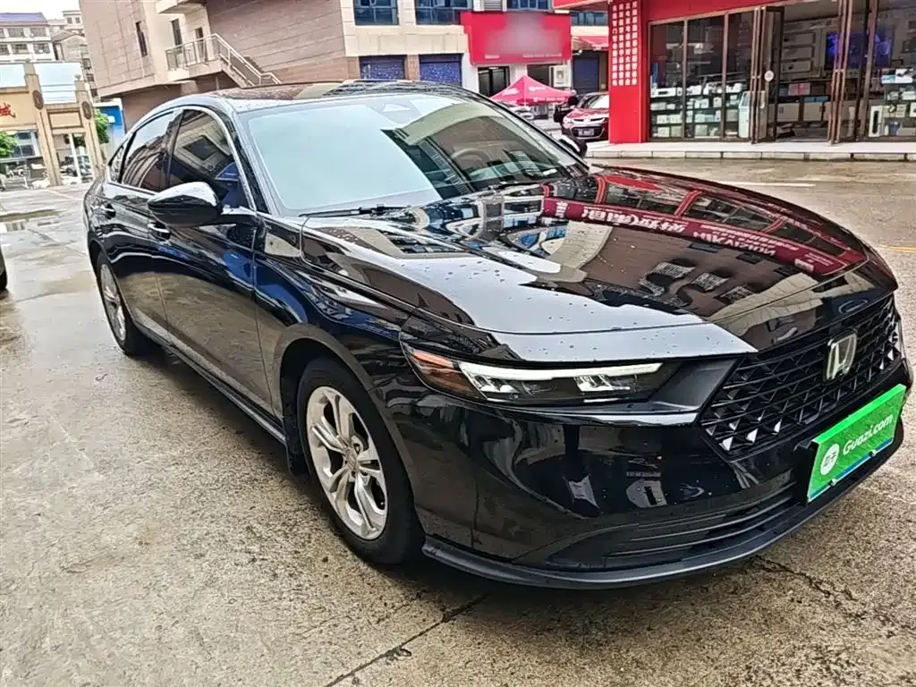 Honda Accord — фото 8