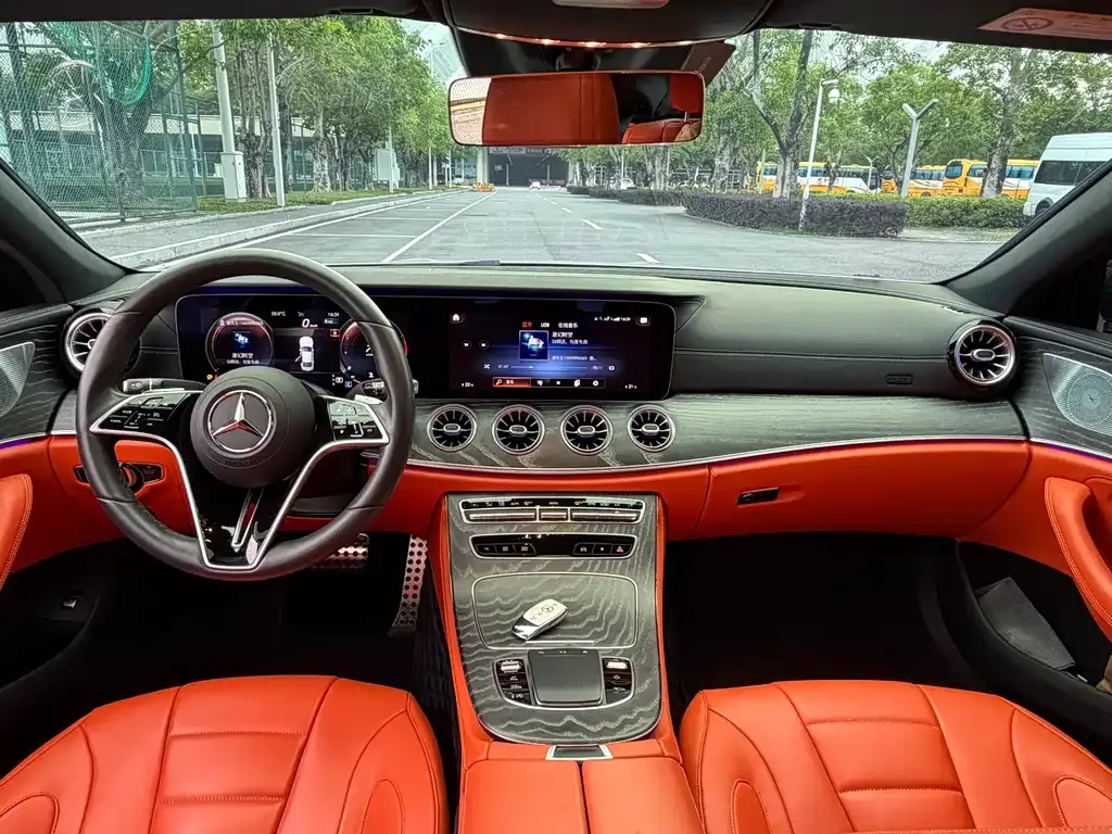 Mercedes-Benz CLS — фото 8