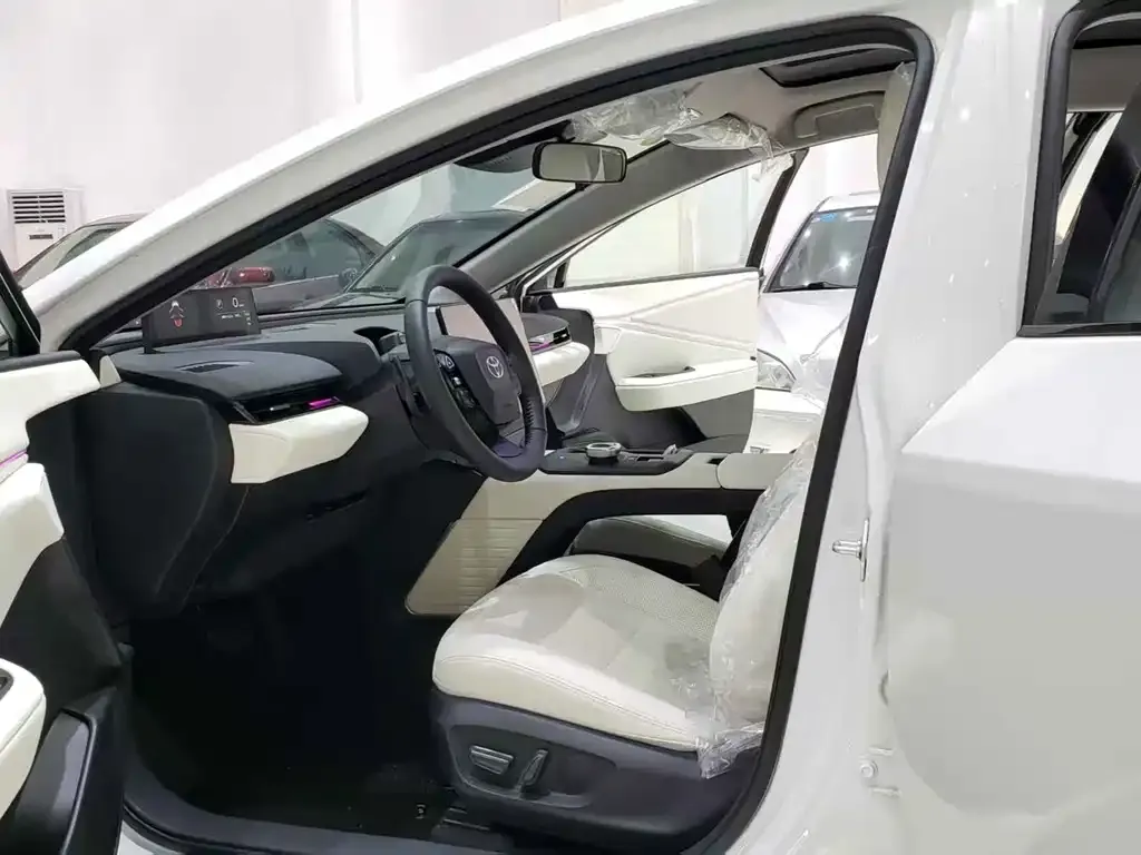 Toyota bZ5 2026 из CN, фото 8