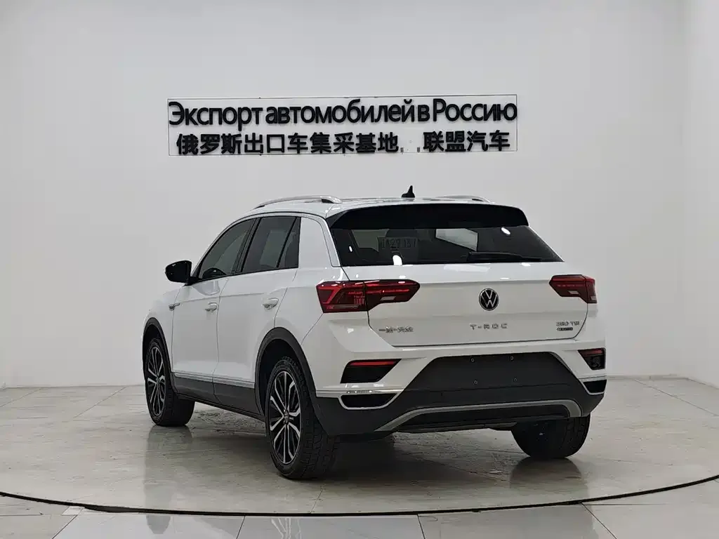 Volkswagen T-Roc — фото 3