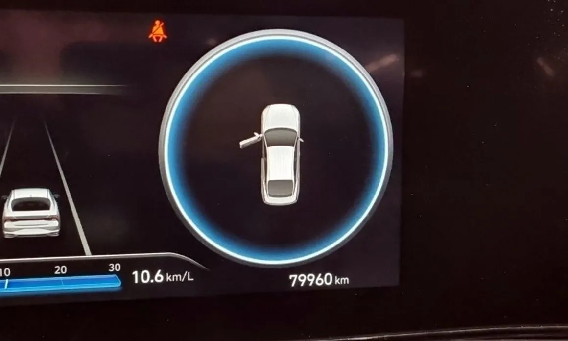 Hyundai AVANTE 2021 из KR, фото 3