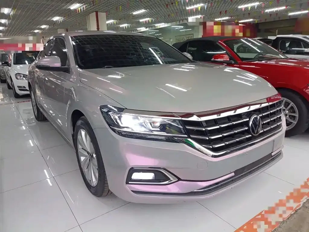 Volkswagen Passat — фото 7