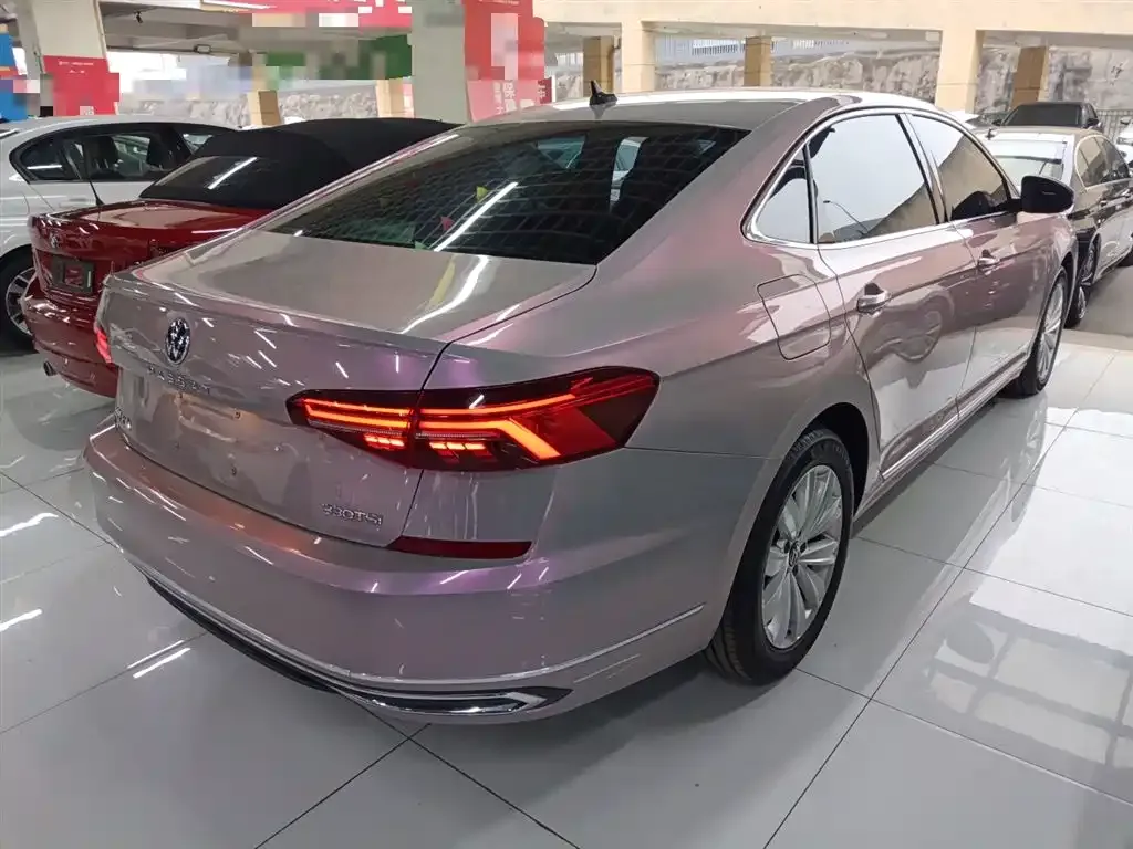 Volkswagen Passat — фото 4