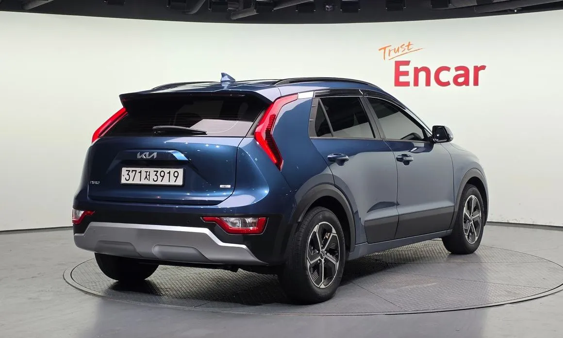 Kia Niro 2022 из KR, фото 2