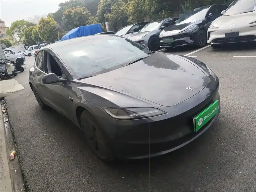 Tesla Model 3 — фото 2
