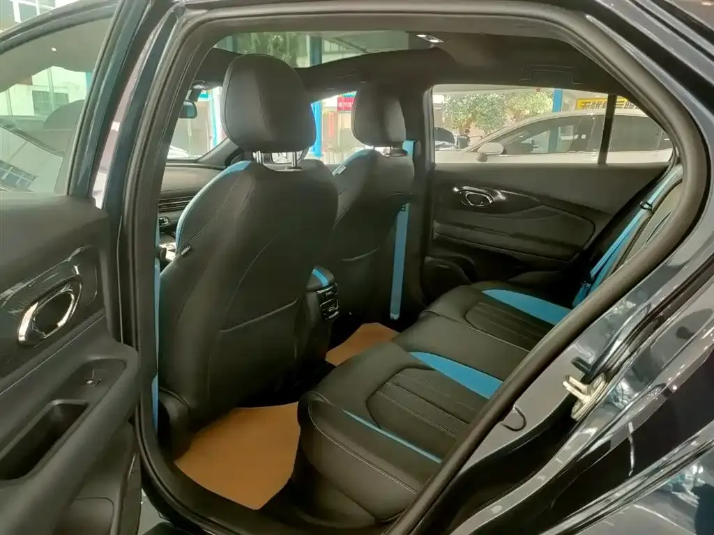 GAC Motor Shadow Leopard — фото 7