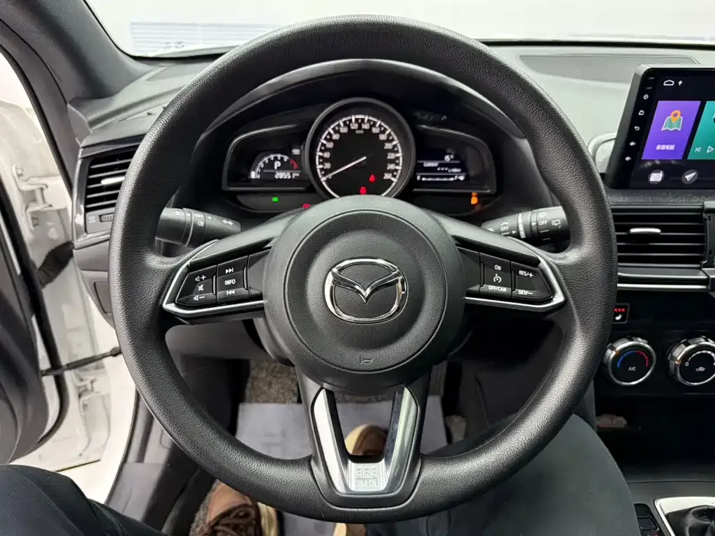 Mazda CX-4 — фото 6