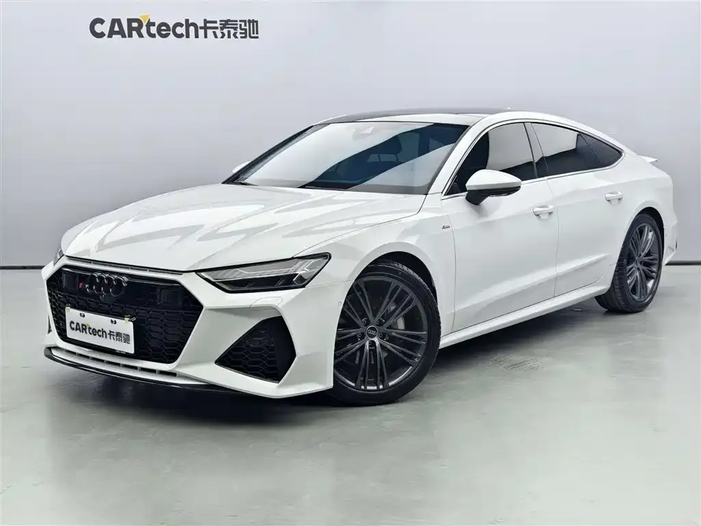 Audi A7 — фото 1