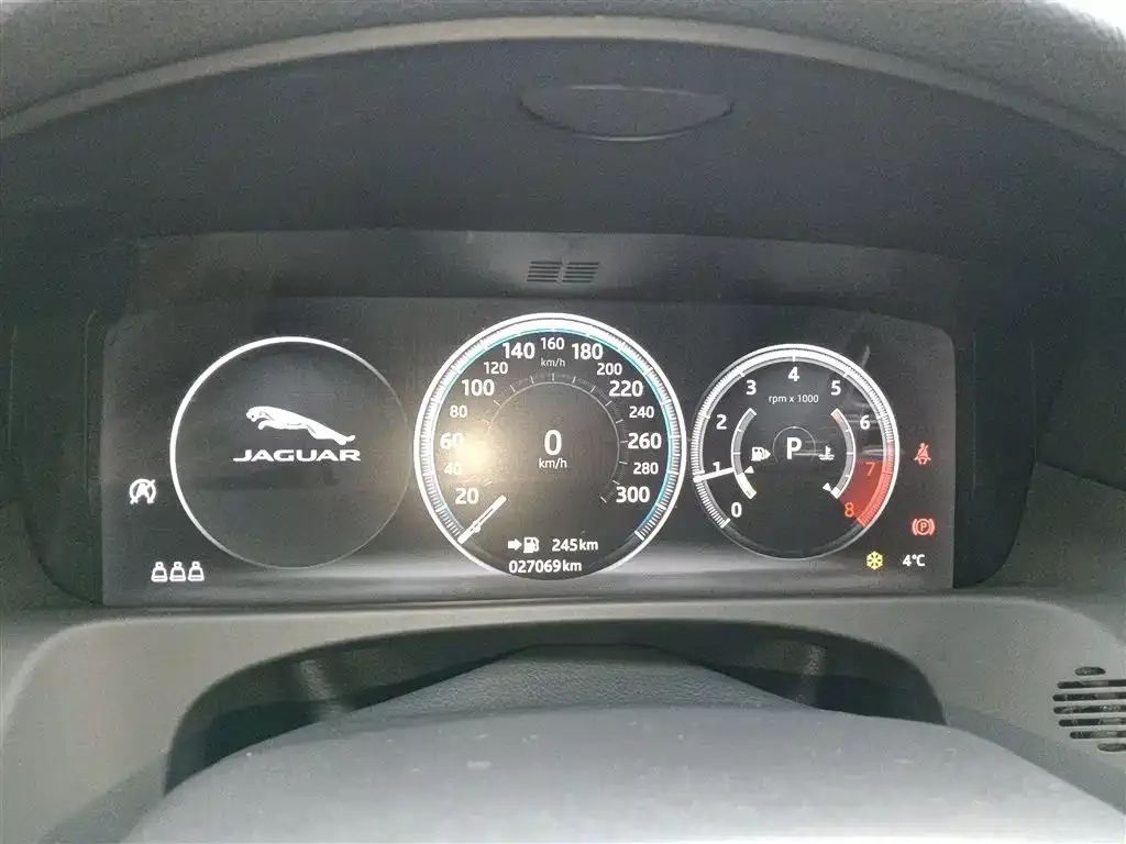 Jaguar XFL 2021 из CN, фото 10