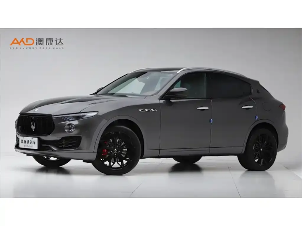 Maserati Levante — фото 1