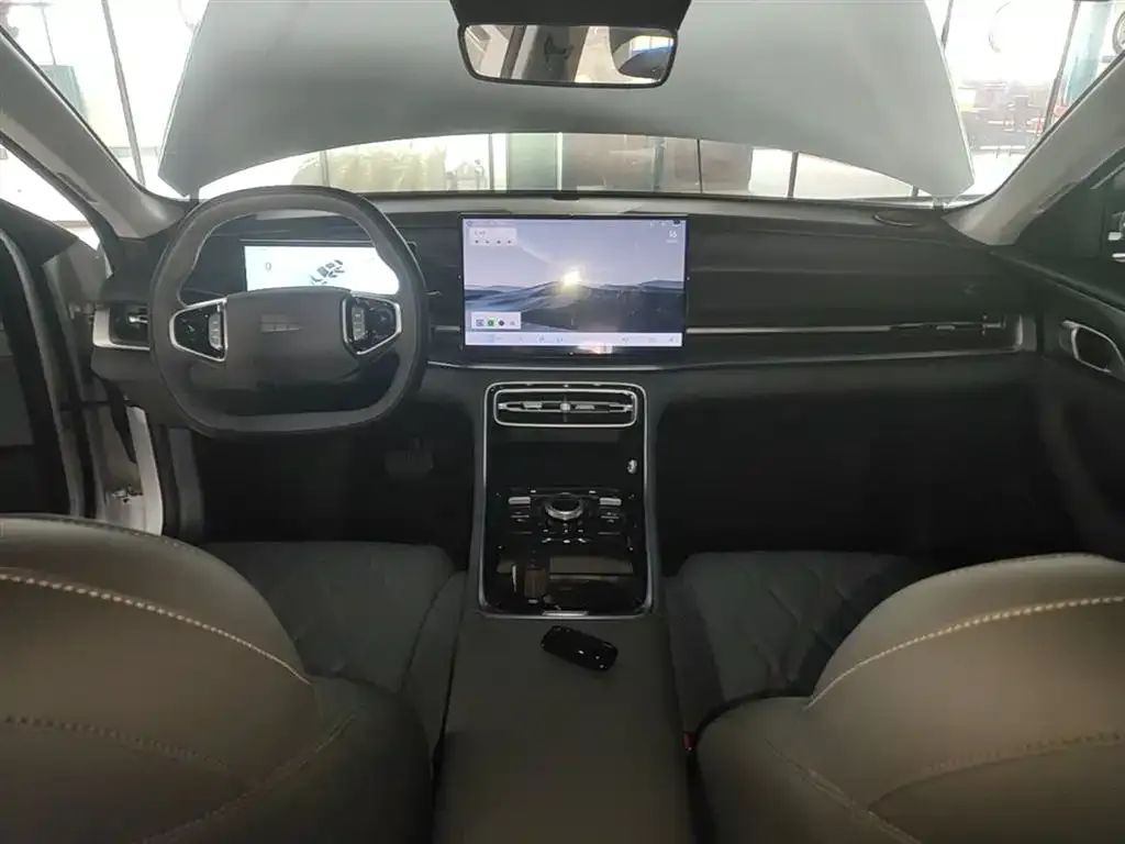 Geely Galaxy A7 — фото 10
