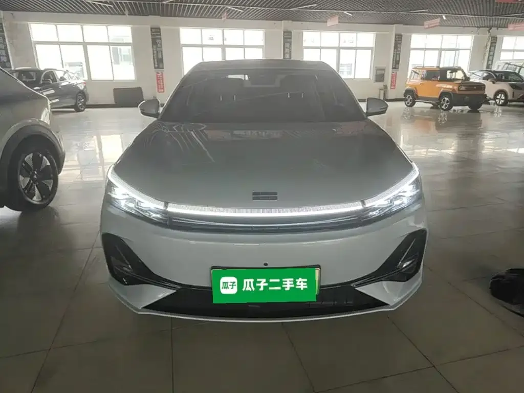 Geely Galaxy A7 — фото 4