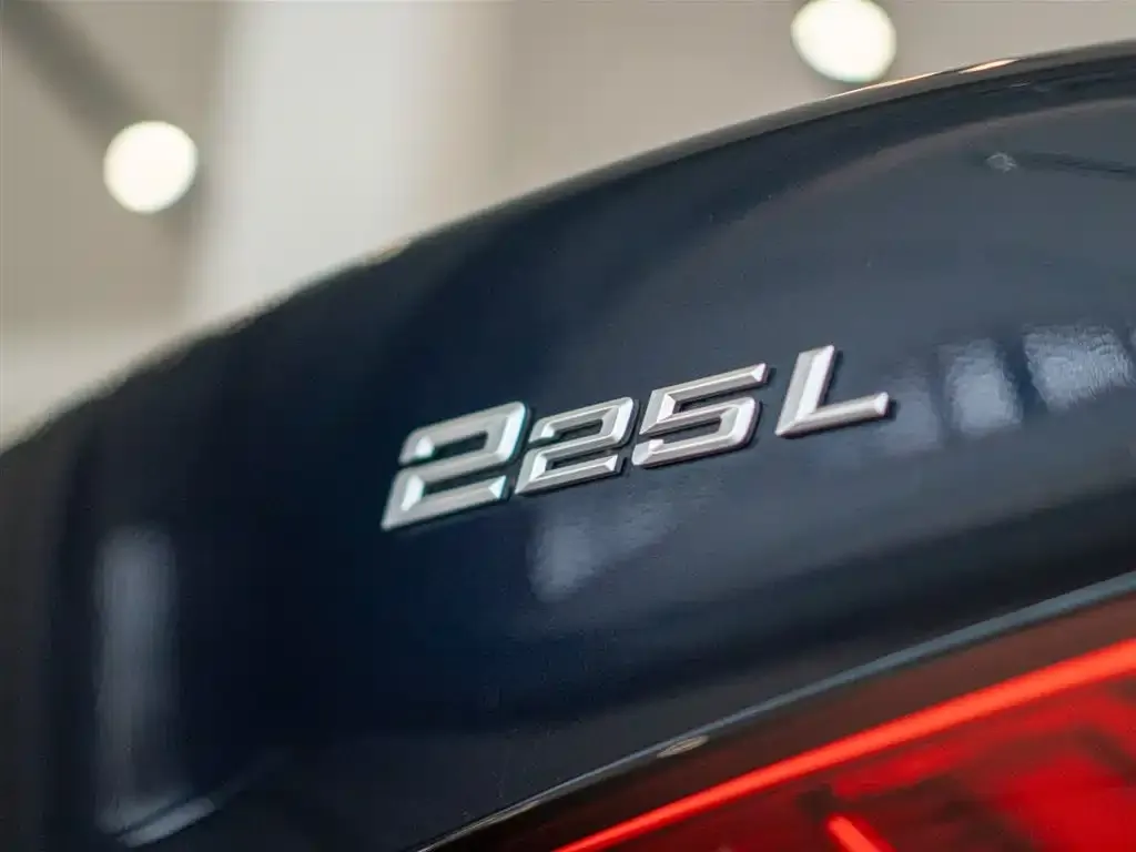 BMW 2 Series 2025 из CN, фото 2