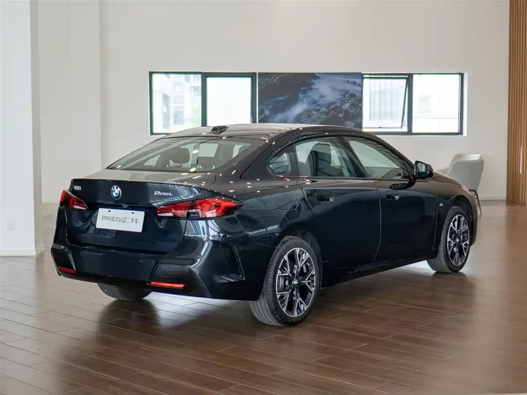 BMW 2 Series 2025 из CN, фото 5