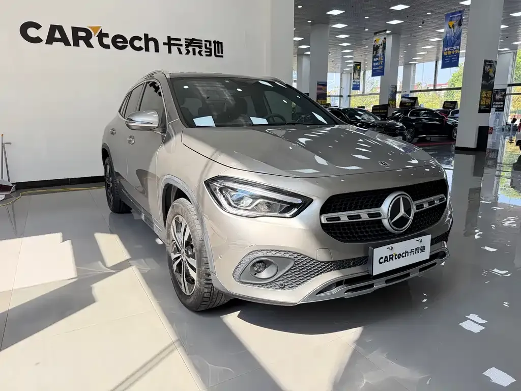 Mercedes-Benz GLA — фото 7
