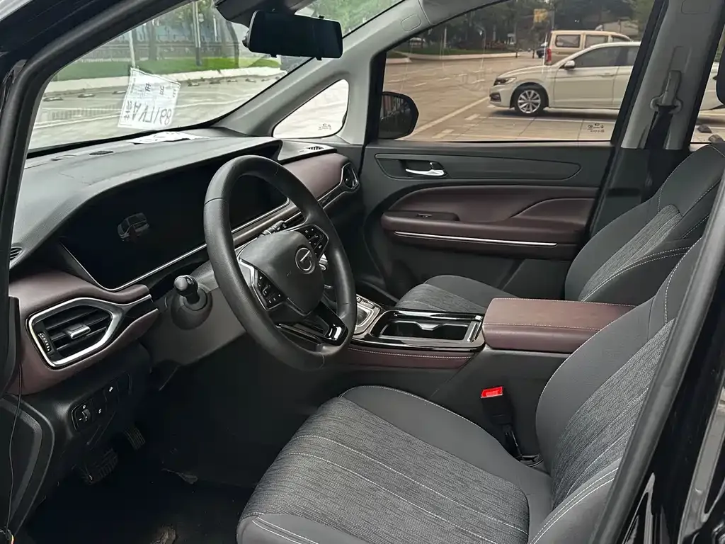 GAC Motor Trumpchi M6 2023 из CN, фото 2